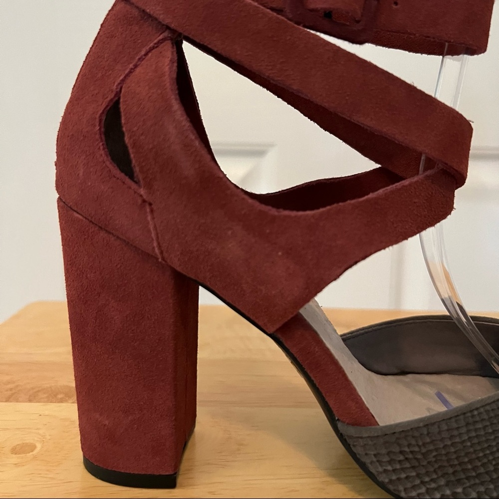 Farylrobin Tavi Faux Suede Heels Size 10 - Picture 12 of 14